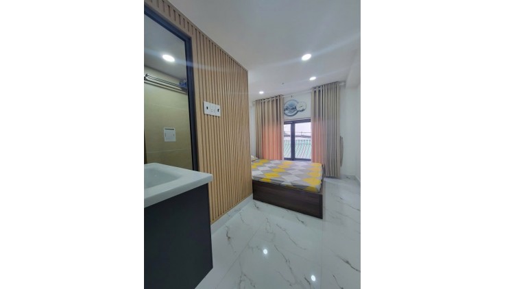 Bán Nhà HXH Lê Văn Duyệt 4 Tầng 2PN Giáp Q1 Chỉ Nhỉnh 3 Tỉ